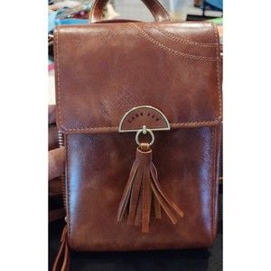 Carr Ken Distressed Leather Shoulder bag Adjustable Strap Card Phone Capacity